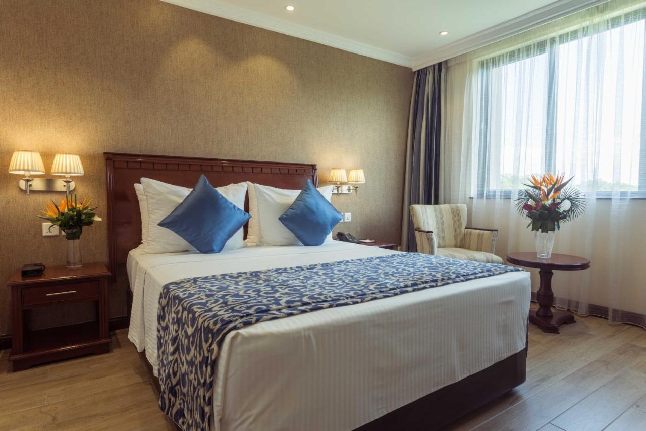 Sarova Woodlands Hotel And Spa Nakuru Exterior photo